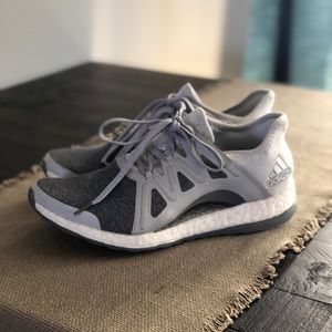 WOMENS ADIDAS PURE BOOST XPOSE SHOES SIZE 8.5
